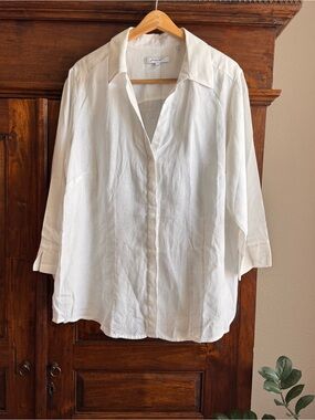 Foxcroft White Linen Blouse